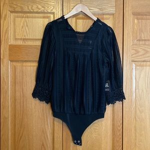 Express lace long sleeve bodysuit size small